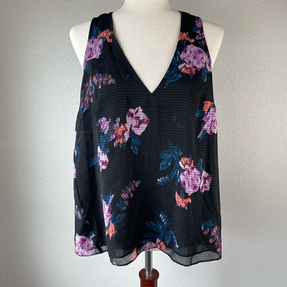NWOT RACHEL Rachel Roy V-Neck Floral Blouse Top Size M